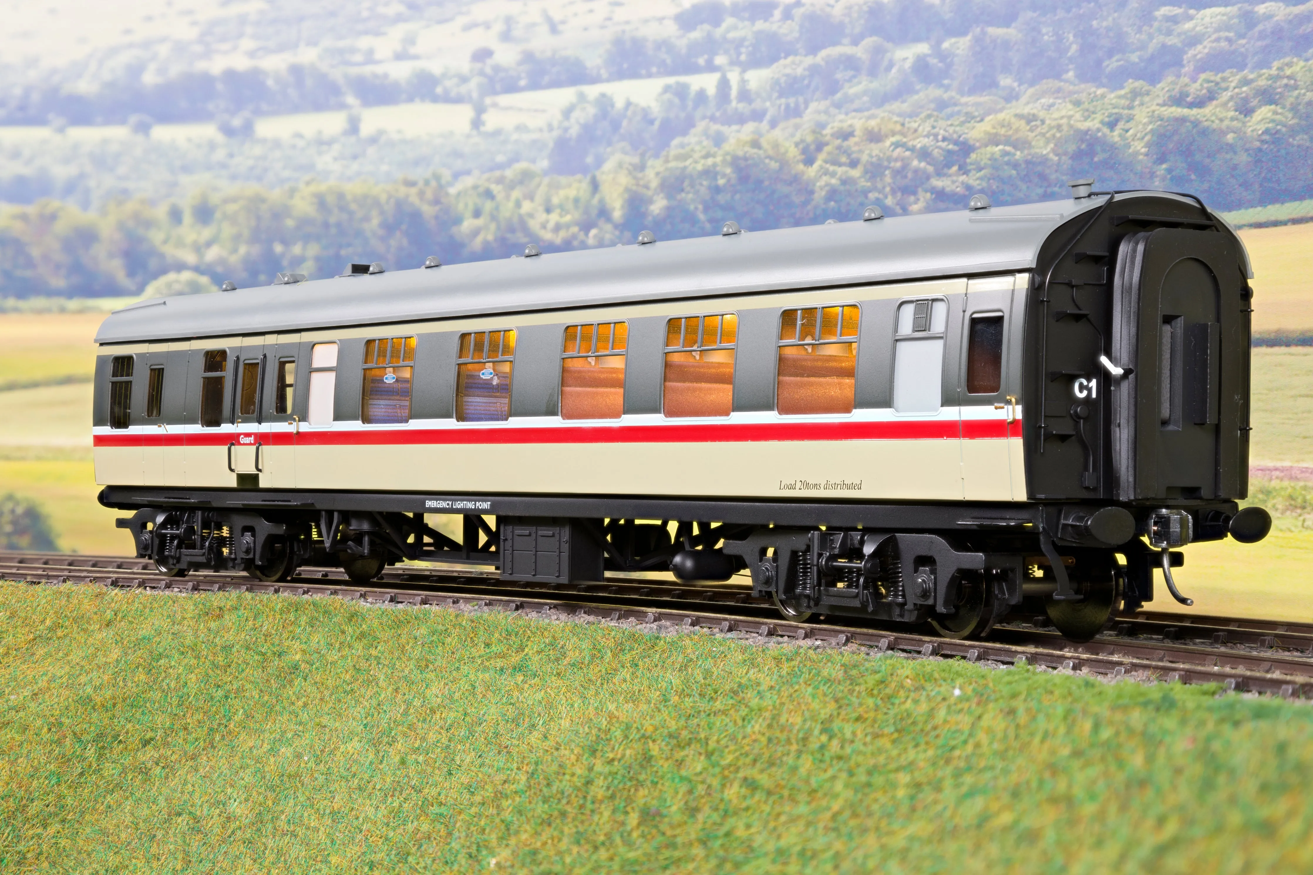 Darstaed D21-6-04 Finescale O Gauge BR Mk1 BCK (Brake Composite), Intercity